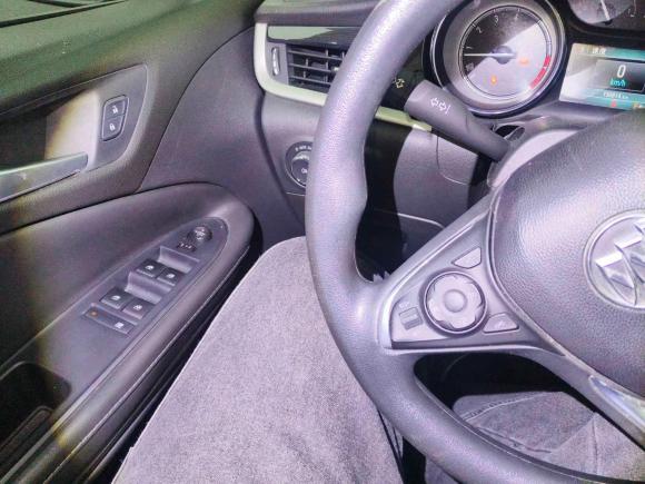 [杭州·浙A] 二手别克威朗2015款 三厢 20T 双离合精英型