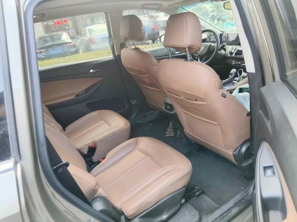 [上海·皖D] 二手别克别克GL62021款 323T 轻混动互联豪华型