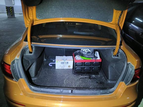 [上海·沪D] 二手观致观致32017款 GT 1.6T 自动致悦型