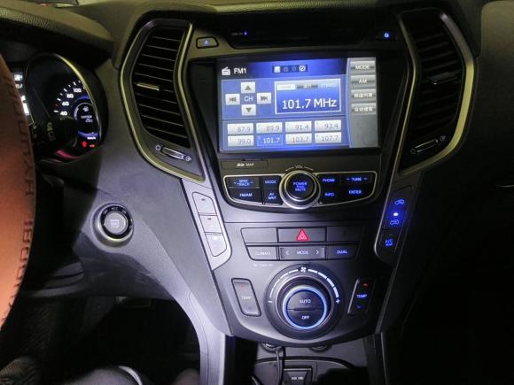 [上海·沪D] 二手现代胜达2013款 2.0T 自动四驱顶级型