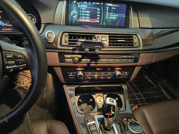 [上海·沪A] 二手宝马宝马5系2014款 525Li 豪华设计套装