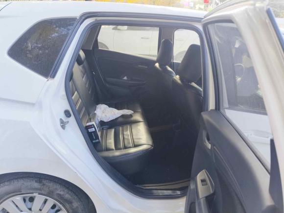 [苏州·苏E] 二手本田飞度2016款 1.5L LXS CVT舒适天窗版