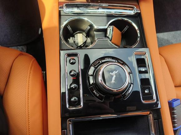 [广州·粤A] 二手劳斯莱斯古思特2021款 6.7T 标准轴距版