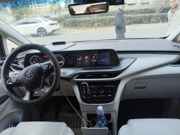 [上海·沪F] 二手别克别克GL82023款 ES陆尊 尊享型和悦版