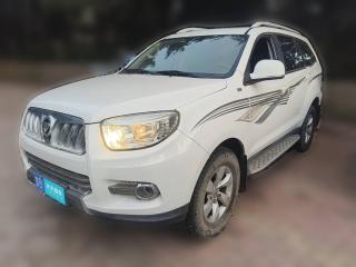 福田萨瓦纳2017款 2.0T 自动四驱汽油旗舰版5座