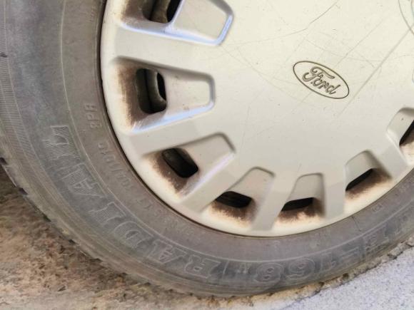 [杭州·鲁V] 二手福特经典全顺2016款 2.8T柴油短轴6座中顶多功能车JX493ZLQ4