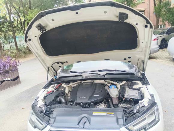 [杭州·浙A] 二手奥迪奥迪A4L2018款 30周年年型 40 TFSI 时尚型