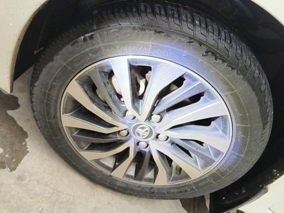 [西安·陕A] 二手丰田卡罗拉2017款 改款双擎 1.8L E-CVT精英版