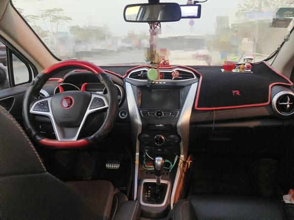 [武汉·鄂K] 二手比亚迪元2017款 1.5L 自动酷炫互联型