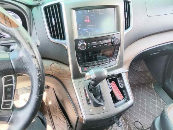 [武汉·鄂A] 二手东风风行风行CM72016款 2.0T 自动豪华型