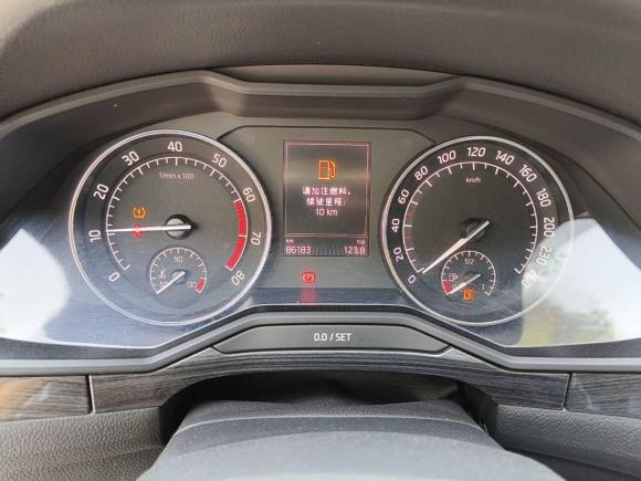 [青岛·鲁B] 二手斯柯达速派2016款 TSI330 DSG智行版