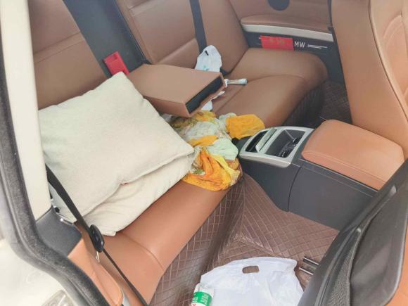 [武汉·鄂L] 二手宝马宝马3系2011款 320i双门轿跑车