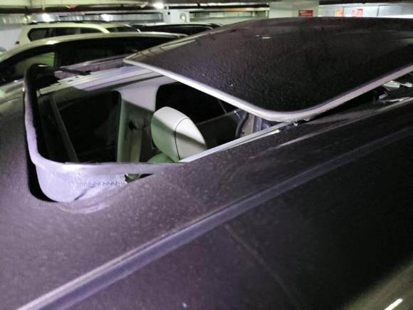 [广州·粤B] 二手别克别克GL82021款 陆上公务舱 652T 尊贵型