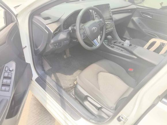 [武汉·鄂A] 二手丰田亚洲龙2019款 2.0L 进取版 国VI