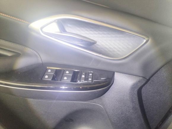 [深圳·粤B] 二手长安长安X7 PLUS2024款 1.5T 自动尊崇型 7座