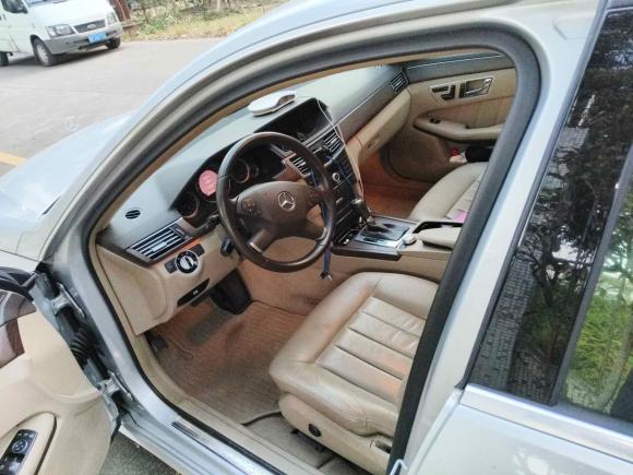 [佛山·粤E] 二手奔驰奔驰E级2010款 E 200 CGI 优雅型