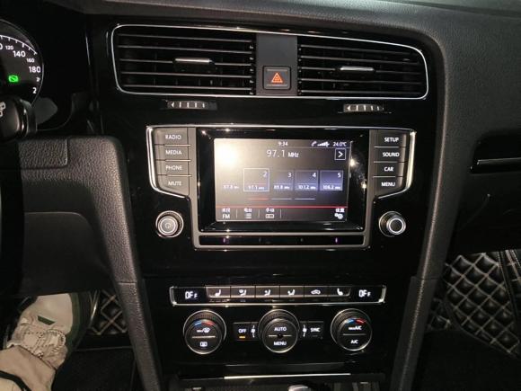 [深圳·粤B] 二手大众高尔夫2014款 1.4TSI 自动旗舰型