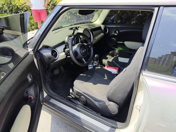 [青岛·鲁B] 二手MINIMINI2012款 1.6L ONE Baker Street