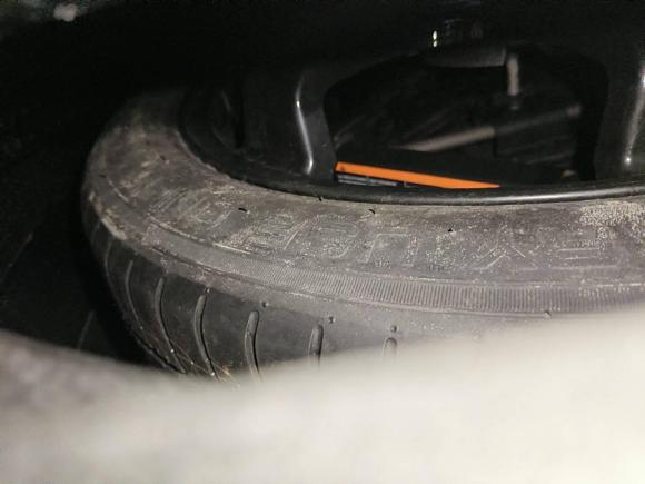 [武汉·鄂D] 二手凯迪拉克凯迪拉克SRX2012款 3.0L 精英型