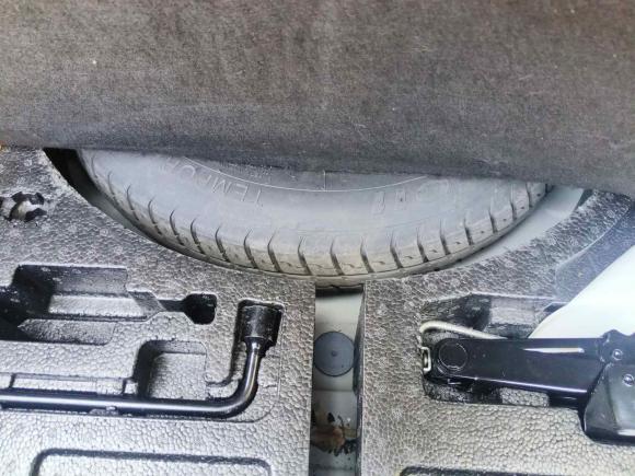 [上海·苏F] 二手标致标致4082016款 1.6T 自动豪华版