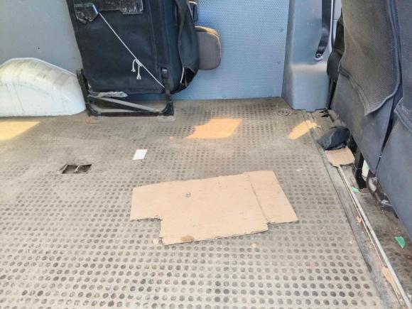 [常州·苏D] 二手上汽大通MAXUS新途V802021款 2.0T 手动经典傲运通短轴中顶5/6座