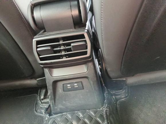 [南通·苏F] 二手奥迪奥迪A32021款 A3L Limousine 35 TFSI 时尚致雅型