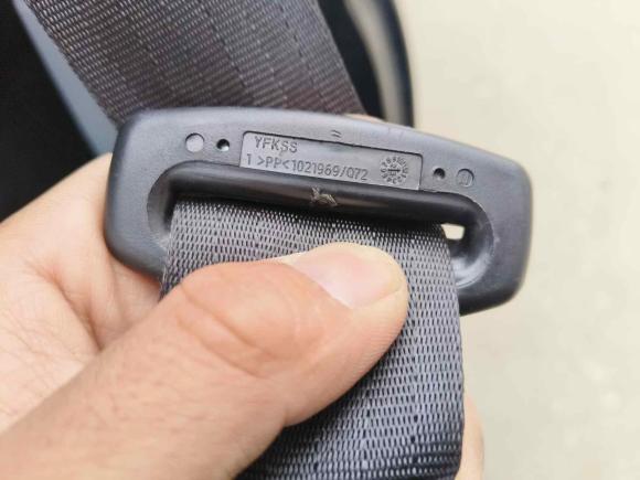 [成都·川G] 二手上汽大通MAXUS新途V802024款 傲运通 6MT 短轴中顶147Ps 7/8/9座