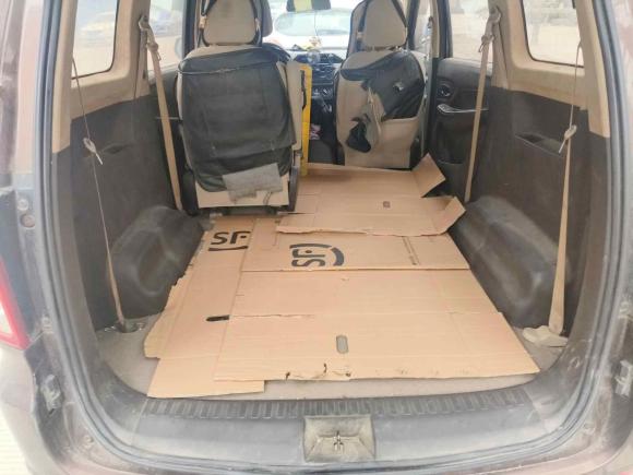 [武汉·鄂A] 二手五菱汽车五菱宏光2018款 1.5L S标准型L2B