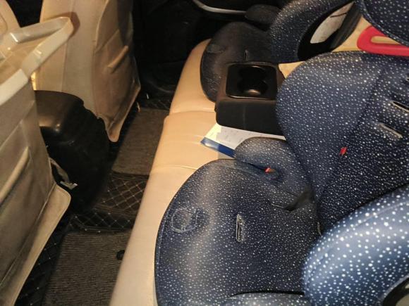 [成都·川A] 二手奔腾奔腾X802015款 2.0L 自动舒适周年纪念型