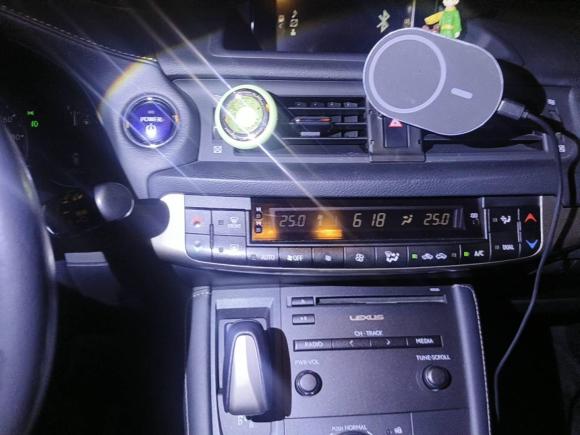 [深圳·粤B] 二手雷克萨斯雷克萨斯CT2014款 CT200h 舒适版 单色