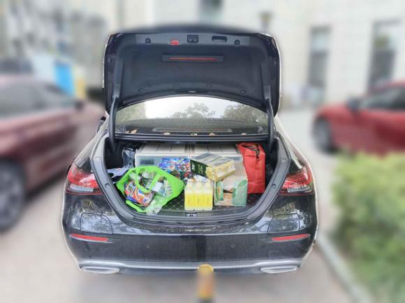 [无锡·苏B] 二手奔驰奔驰E级新能源2022款 改款三 E 350 e L 插电式混合动力轿车