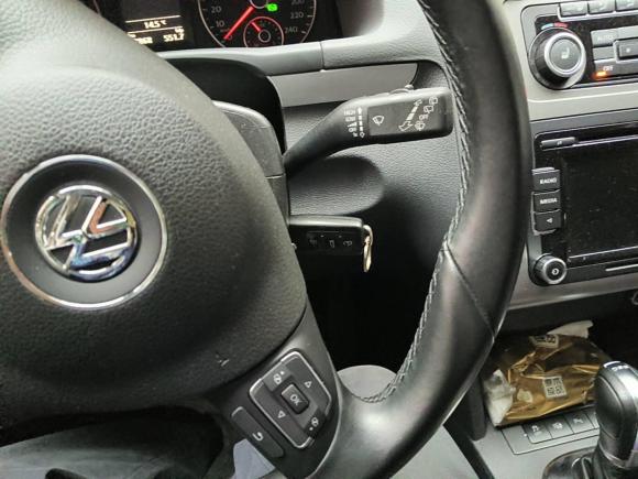 [上海·鄂F] 二手大众途安2013款 1.4T DSG睿智版5座