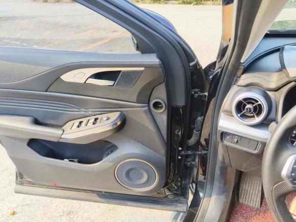 [无锡·苏B] 二手魏牌魏牌 VV52020款 1.5T 两驱智先锋