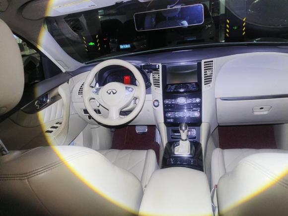 [深圳·粤B] 二手英菲尼迪英菲尼迪FX2010款 FX35 标准版