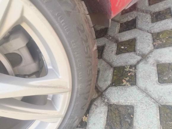 [上海·豫G] 二手凯迪拉克凯迪拉克CT42022款 28T 风尚型