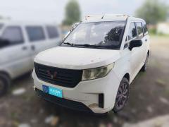 [西安·陕U] 五菱汽车五菱宏光PLUS2020款 1.5L 手动标准型 5座