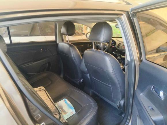 [温州·浙C] 二手起亚智跑2012款 2.0L 自动两驱版GLS