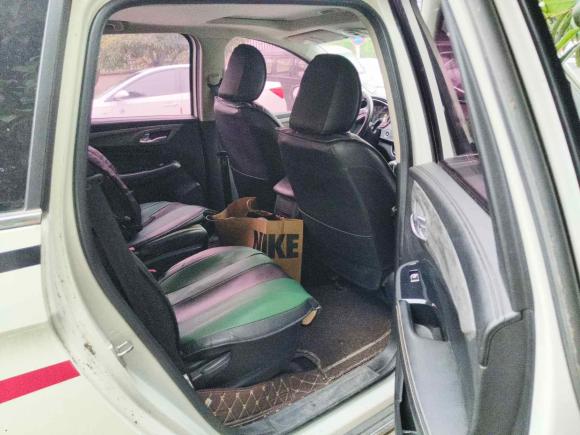 [武汉·浙B] 二手宝骏宝骏7302017款 1.5T DCT风尚型 7座 国V