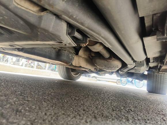 [上海·沪A] 二手路虎揽胜运动版2012款 3.0 TDV6 HSE 柴油版