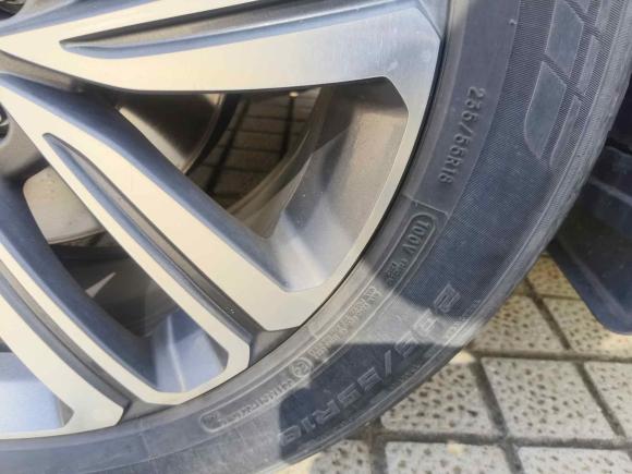 [芜湖·皖B] 二手奇瑞瑞虎82019款 1.6TGDI 自动豪华型