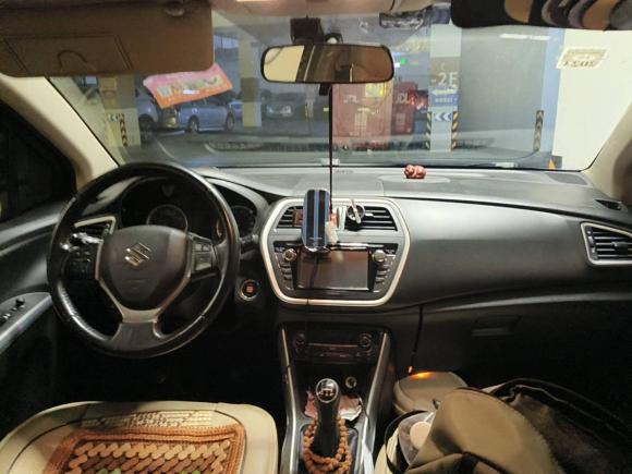 [成都·川G] 二手铃木锋驭2014款 1.6L 手动两驱精英型