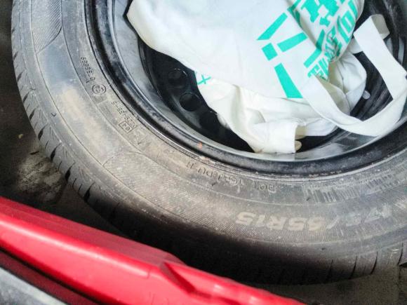 [武汉·鄂A] 二手本田飞度2011款 1.5L 自动豪华版