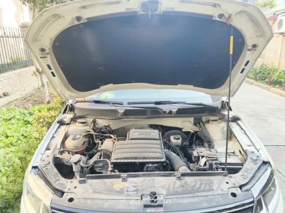 [上海·沪C] 二手大众朗逸2017款 1.6L 自动舒适版