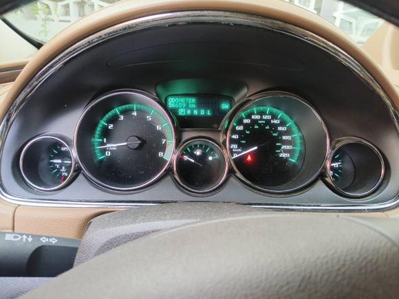 [上海·沪A] 二手别克昂科雷2014款 3.6L 两驱精英舒适型