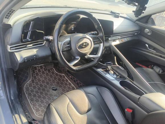 [济南·鲁A] 二手现代伊兰特2021款 1.5L CVT LUX尊贵版