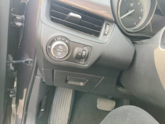 [成都·川A] 二手别克昂科威Plus2016款 28T 四驱精英型