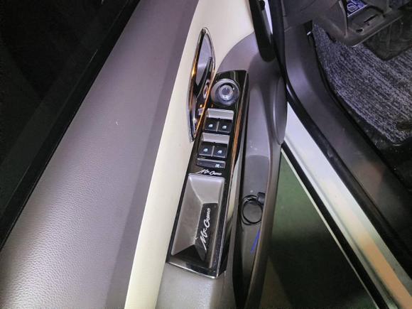 [武汉·鄂A] 二手雪佛兰科鲁兹2015款 1.5L 经典 SE AT