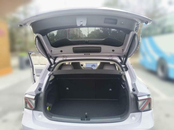 [上海·沪A] 二手名爵MG42026款 半固态安芯版