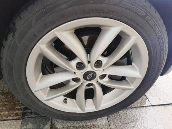 [广州·粤A] 二手MINIMINI COUNTRYMAN2011款 1.6L COOPER Excitement