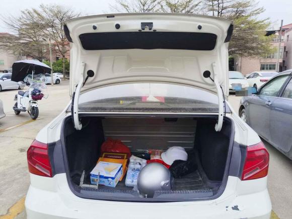 [佛山·粤E] 二手大众捷达2017款 1.5L 自动时尚型